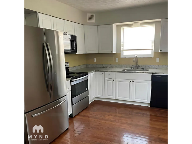 Foto del edificio - 3208 E Hudson St