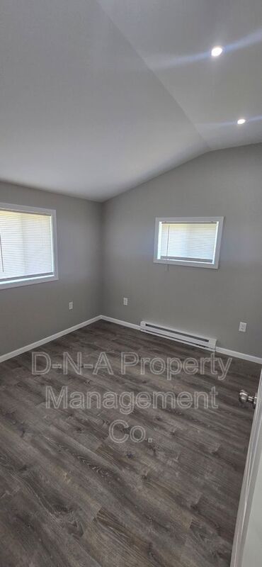 Foto del edificio - 206 Azalea St