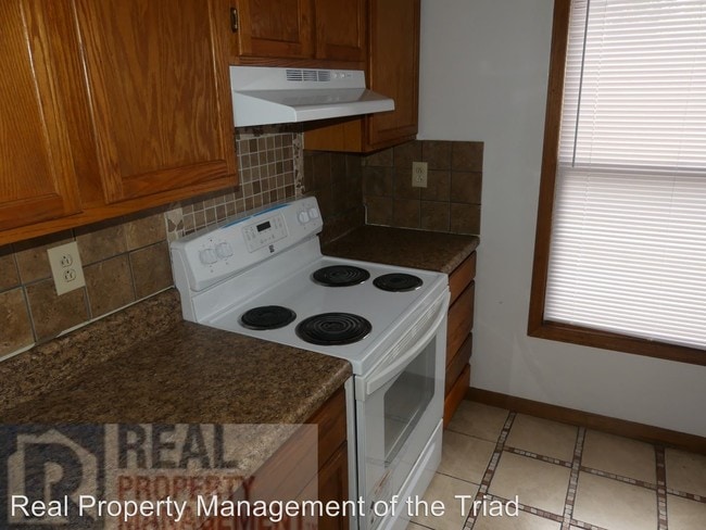 Building Photo - 2 br, 1.5 bath House - 323 Mar Don Hills Ct.