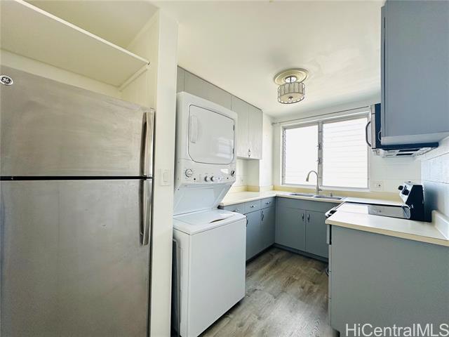 Primary Photo - 1555 Pohaku St