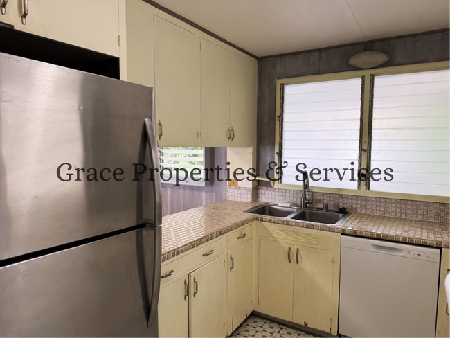 Building Photo - 0038EIK