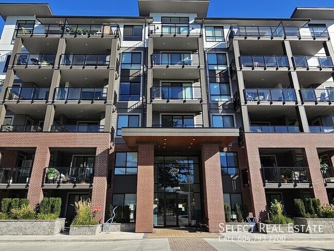 Photo du bâtiment - 45511 Campus Dr
