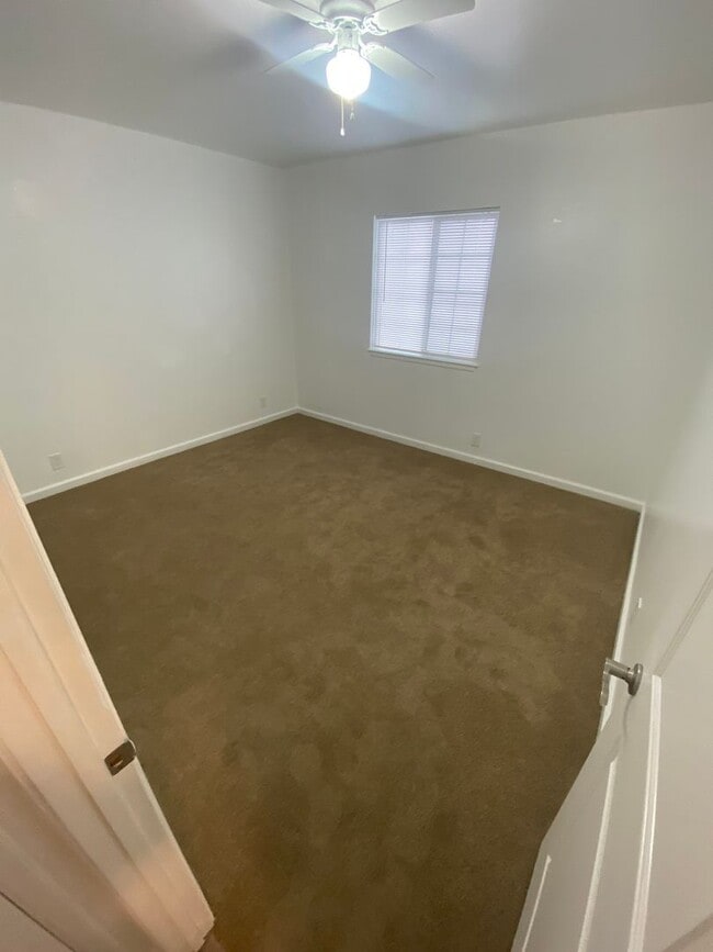 Foto del edificio - Advent - Low Deposit & Bright Two Bedroom ...