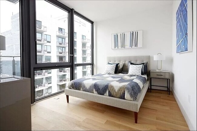 Foto del edificio - 41-22 24th St