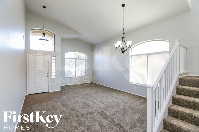 Building Photo - 38240 N Sandy Dr