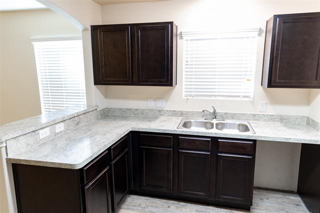 Foto del edificio - 1413 Starling Ln