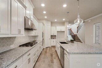 Building Photo - 6309 Smithwick Dr