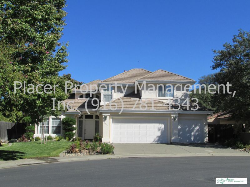 Primary Photo - 6911 Fallsbrook Ct