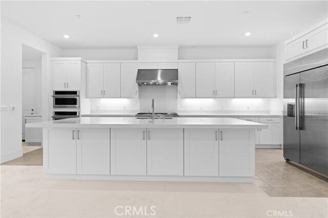 Building Photo - 258 Sora