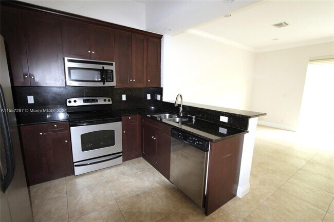 Foto del edificio - 3171 SW 47th St