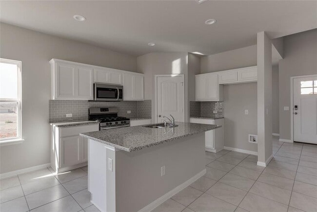 Building Photo - 6821 Ranchito Dr