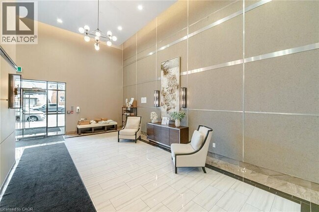 Photo du bâtiment - 2486 Old Bronte Rd