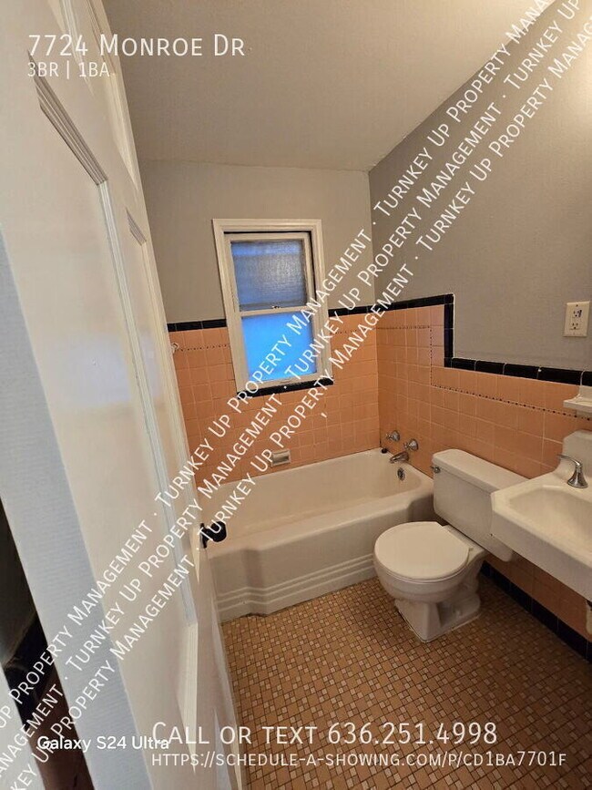 Foto del edificio - 7724 Monroe Dr