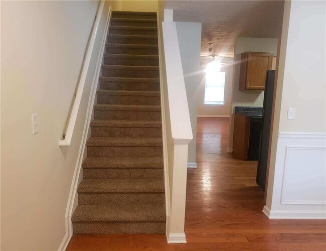 Foto del edificio - 2954 Vining Ridge Ln