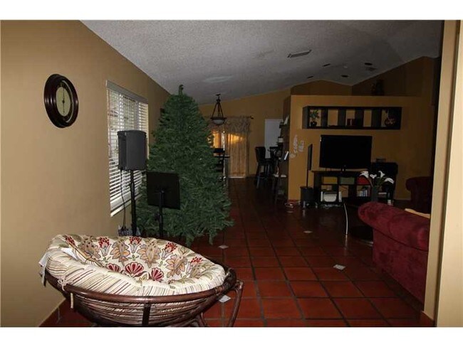 Foto del edificio - 1465 Mira Vista Cir