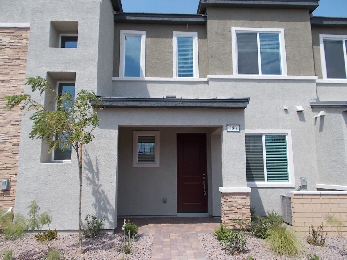 Foto principal - Welcome to Alderidge Townhomes!
