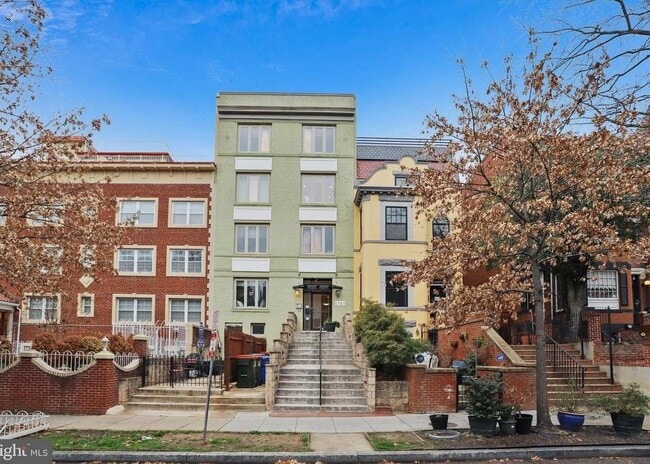 Building Photo - 1321 Euclid St NW