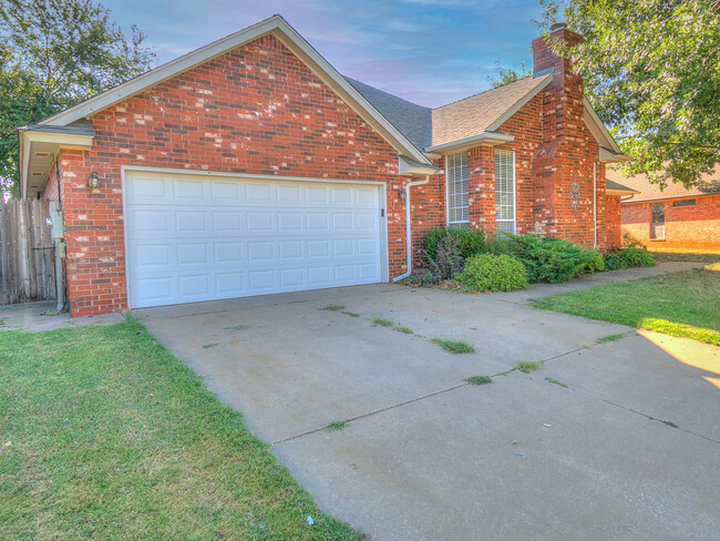 Building Photo - 516 Providence Cir