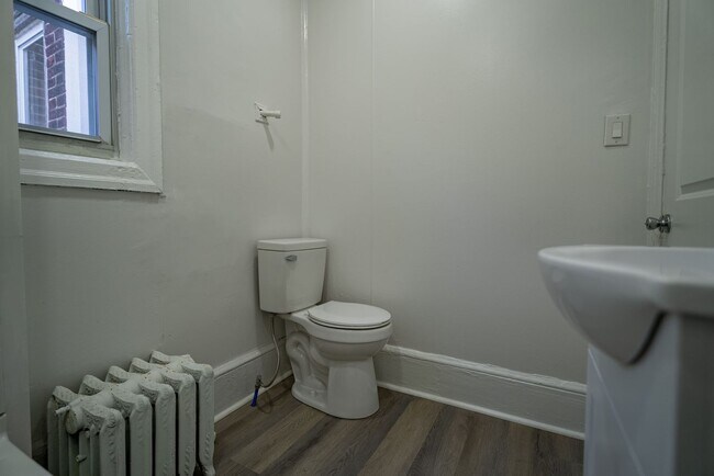 Photo - 137 S 50th St Apartment