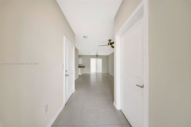 Building Photo - 11108 W 33rd Way