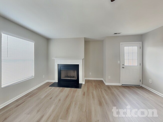 Foto del edificio - 3755 Burtons Barn St