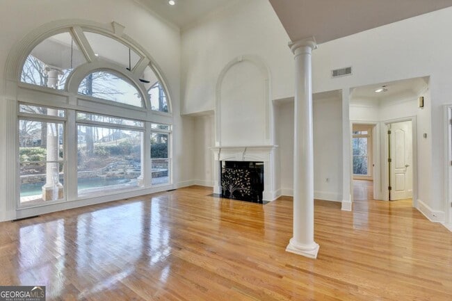 Building Photo - 7970 St Marlo Country Club Pkwy