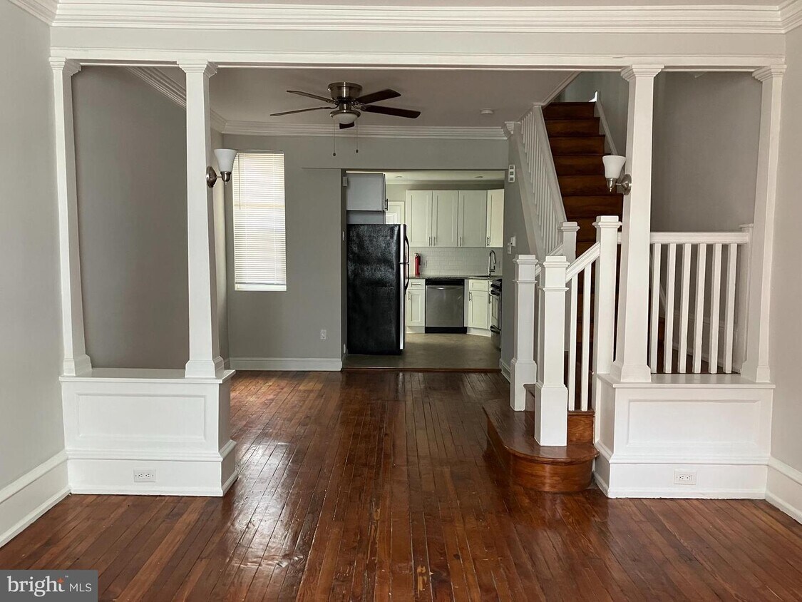 Primary Photo - 2416 Kimball St