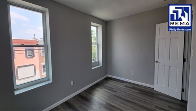 Building Photo - 2740 C St
