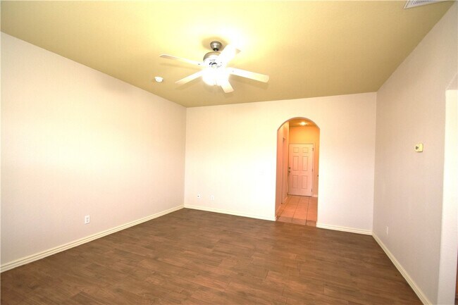 Foto del edificio - 5005 SW Fieldstone Blvd