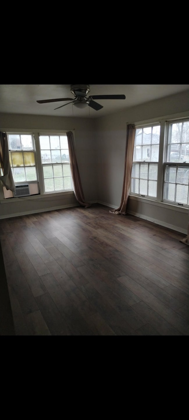 Foto del edificio - 207 N Highland Ave