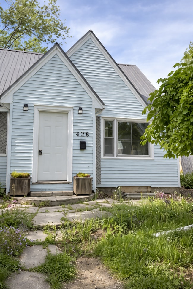 Photo du bâtiment - 428 Thorold Rd