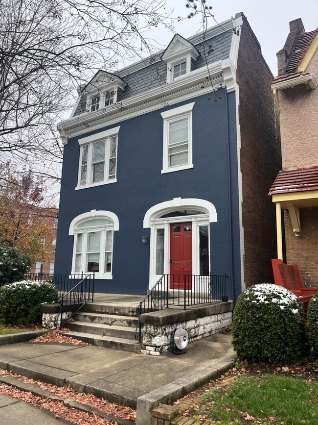 Exterior Image - 100 N Arthur Ashe Blvd