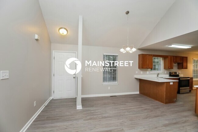 Foto del edificio - 3 Bedroom Pet-Friendly Home in Douglasville, GA with Main Street Renewal