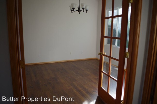 Foto del edificio - 1460 Kincaid St