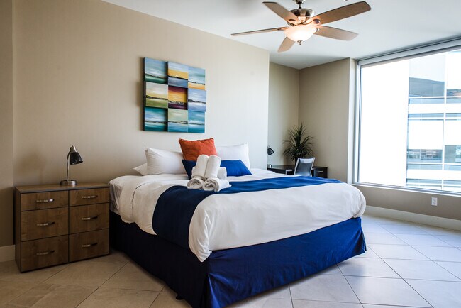 Master Bedroom - 110 W Fremont St