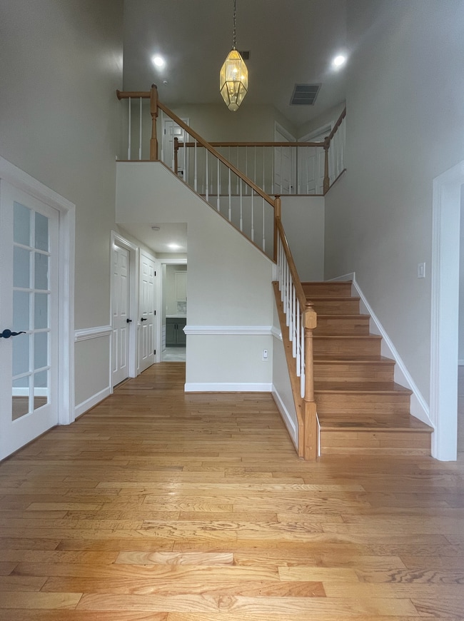 Building Photo - 13191 Ashvale Dr