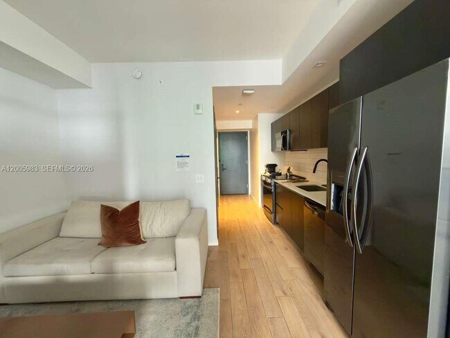 Foto del edificio - 398 NE 5th St
