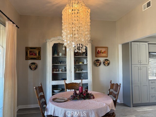 Building Photo - 28375 Paseo Grande Dr