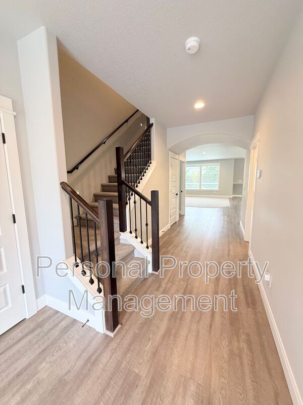 Foto del edificio - 5604 NE 133rd St