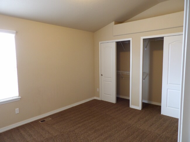 Building Photo - 5928 Cumbre Vista Wy