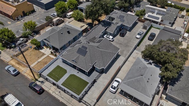 Building Photo - 10525 Jardine Ave
