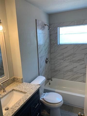 Foto del edificio - 2631 Hearthstone Dr