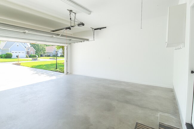 Foto del edificio - 1126 Mill Run Rd