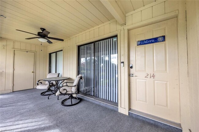 Foto del edificio - 5501 Rattlesnake Hammock Rd