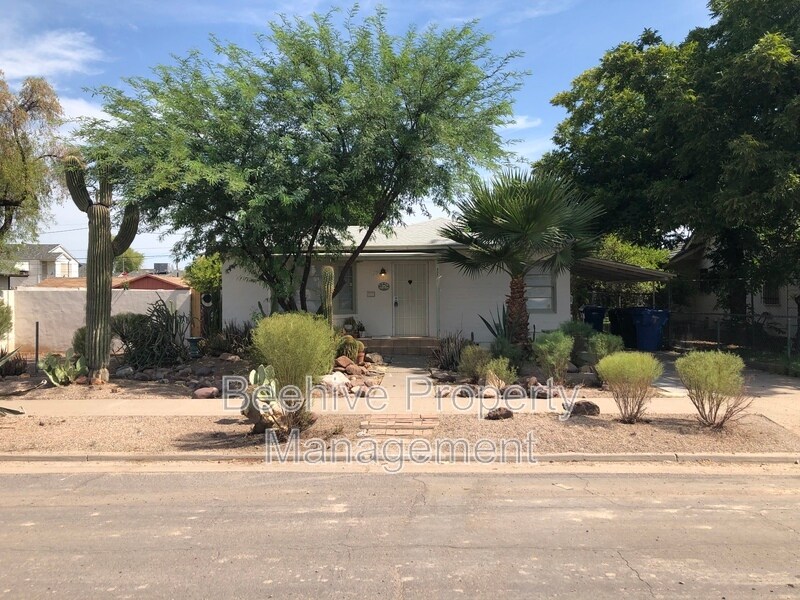 Primary Photo - 430 E Kimball Ave