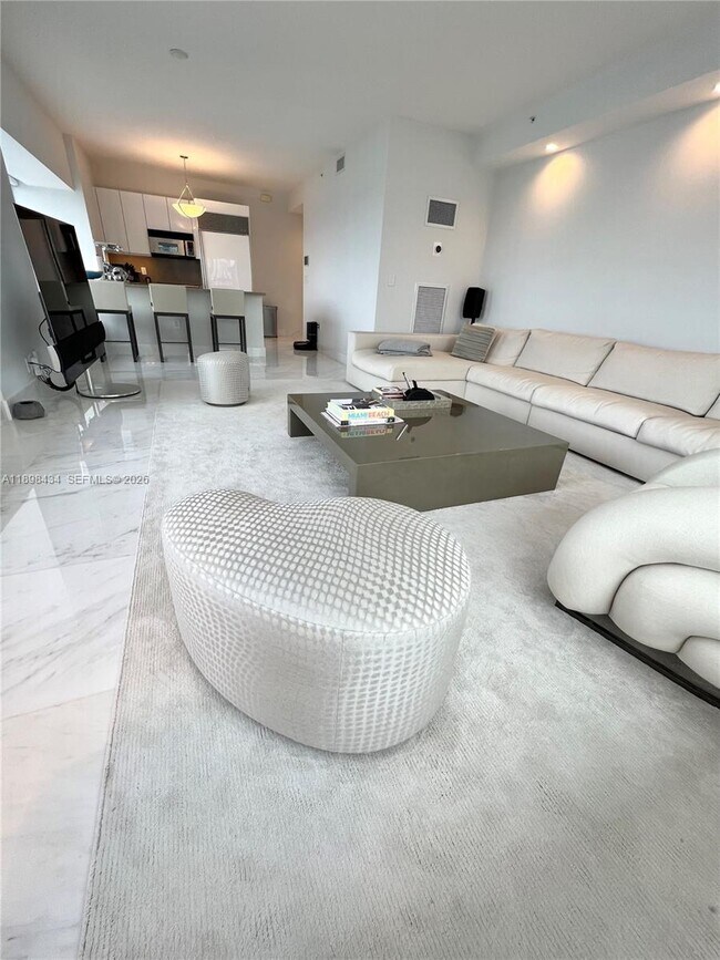 Foto del edificio - 1435 Brickell Ave