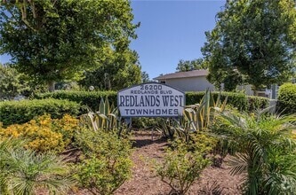 Building Photo - 26200 Redlands Blvd