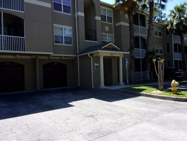 Building Photo - 203 N Villa San Marco Dr
