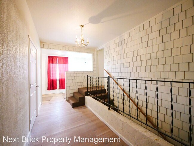 Foto del edificio - 4 br, 3 bath House - 4306 Maple Road