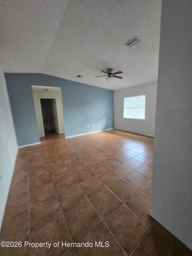 Building Photo - 5085 Courtland Rd